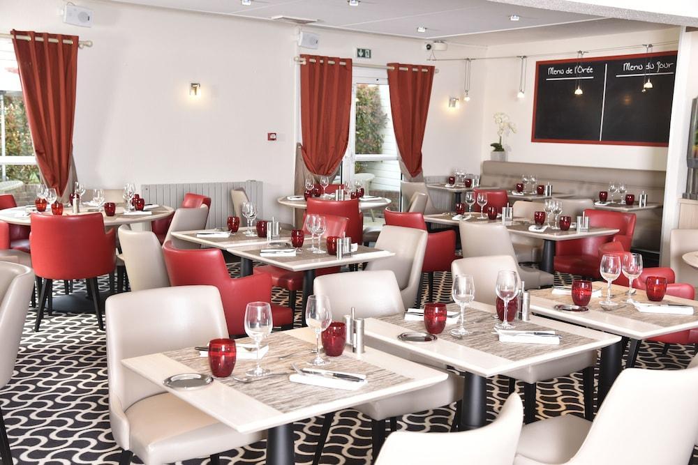 Logis Hotel L'Oree De Chartres - Barjouville ภายนอก รูปภาพ