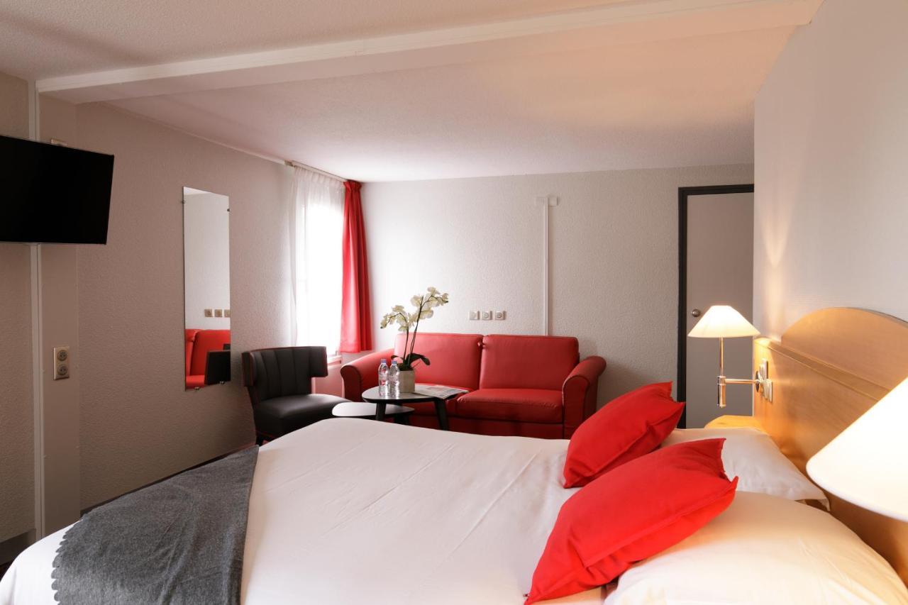 Logis Hotel L'Oree De Chartres - Barjouville ภายนอก รูปภาพ