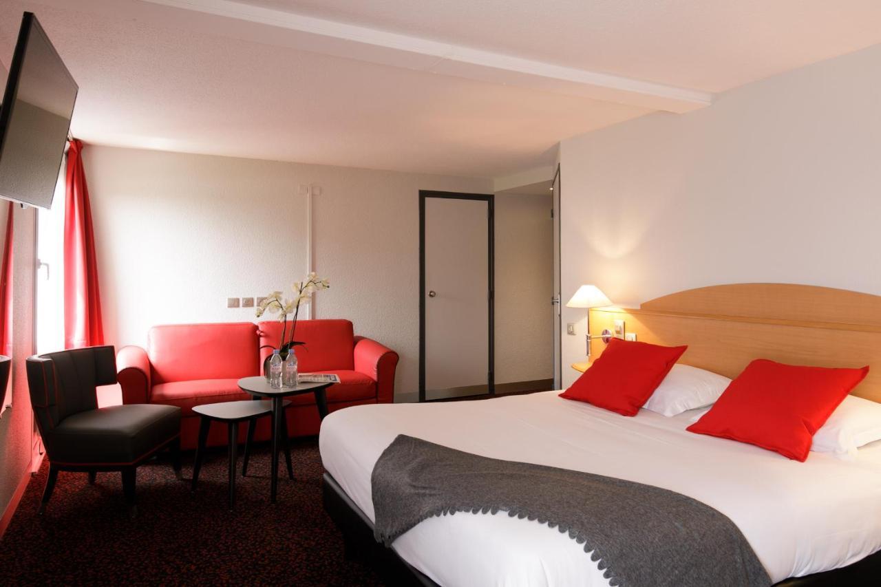 Logis Hotel L'Oree De Chartres - Barjouville ภายนอก รูปภาพ