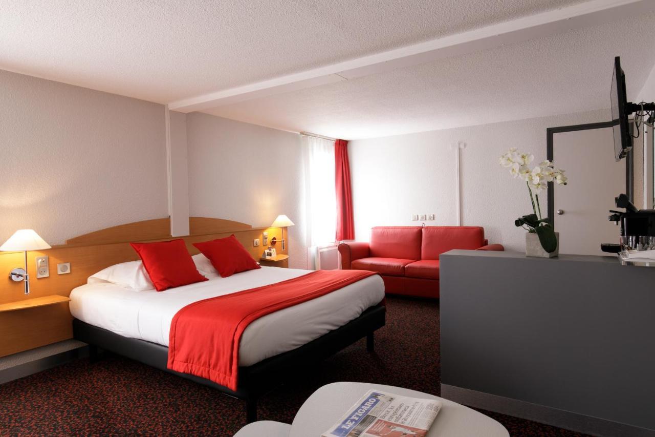Logis Hotel L'Oree De Chartres - Barjouville ภายนอก รูปภาพ