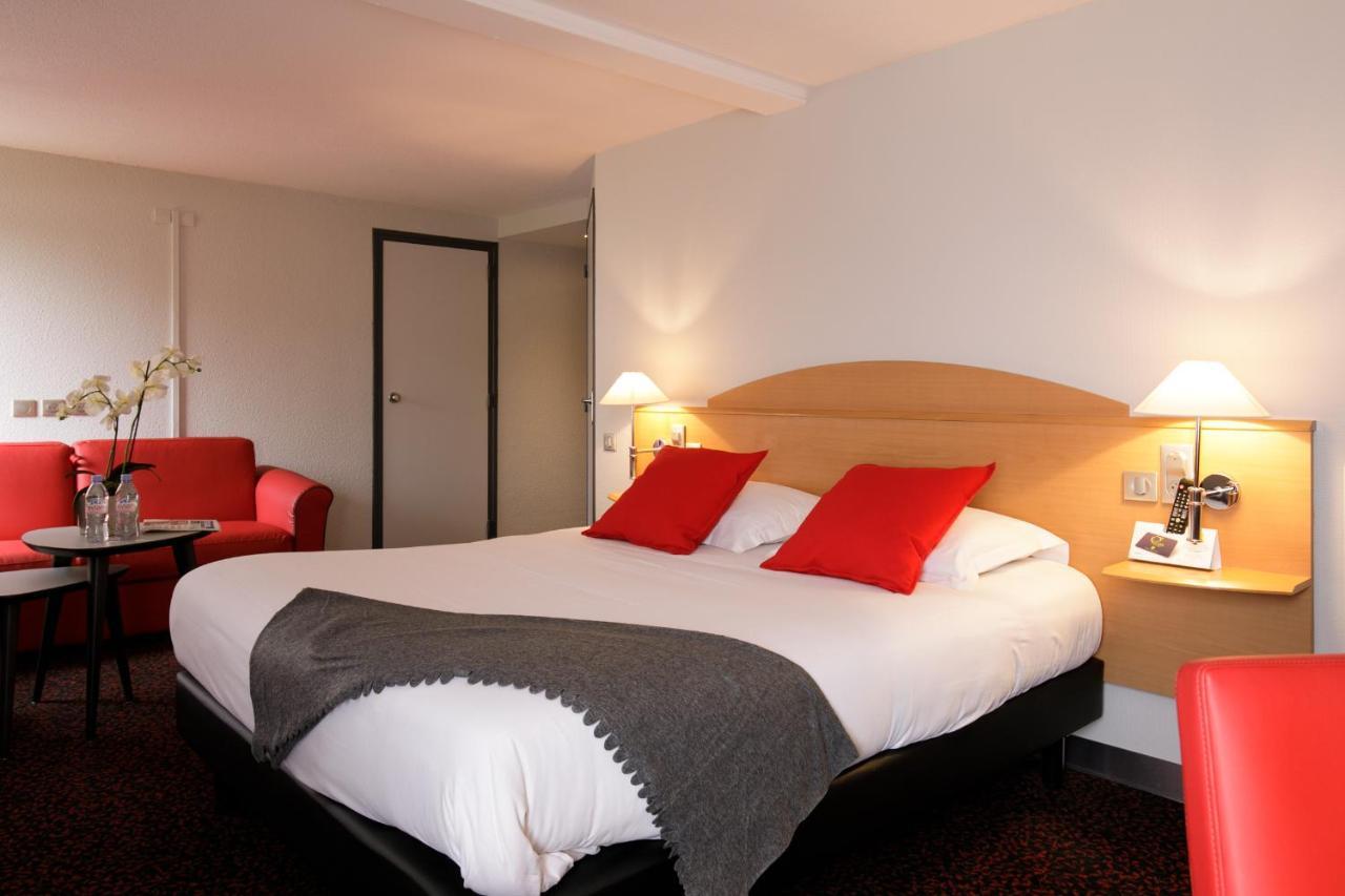 Logis Hotel L'Oree De Chartres - Barjouville ภายนอก รูปภาพ